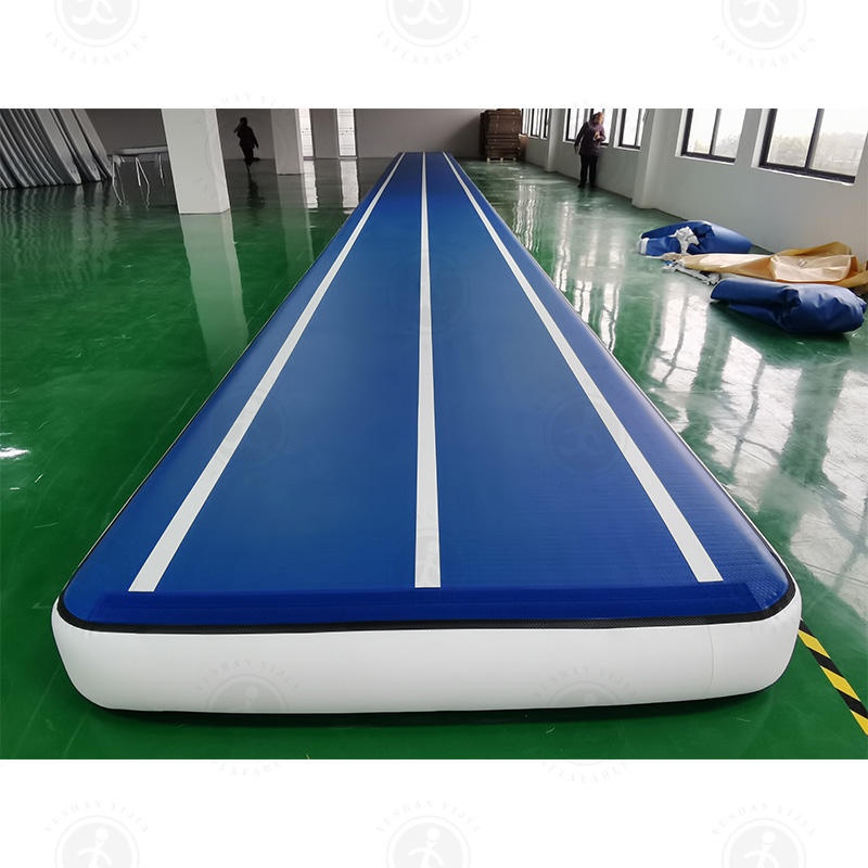 Nadmuchiwana mata gimnastyczna – Tumbling Air Track recenzja i cena