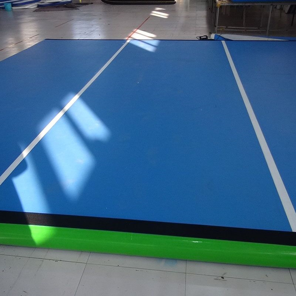 Nadmuchiwana mata do upadków g – Tumbling Air Track recenzja i cena
